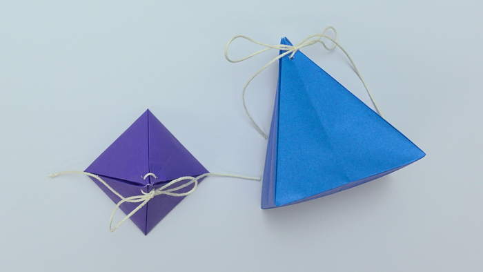 折り紙で簡単に作れる ピラミッドボックス の折り方 作り方 Howpon ハウポン