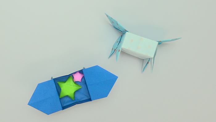 折り紙で簡単に作れる 三方 足つきの箱 の折り方 作り方 Howpon ハウポン