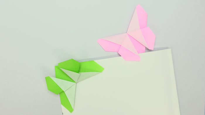 読書のお供に 折り紙で簡単に作れる ちょうちょのしおり の折り方 Howpon ハウポン