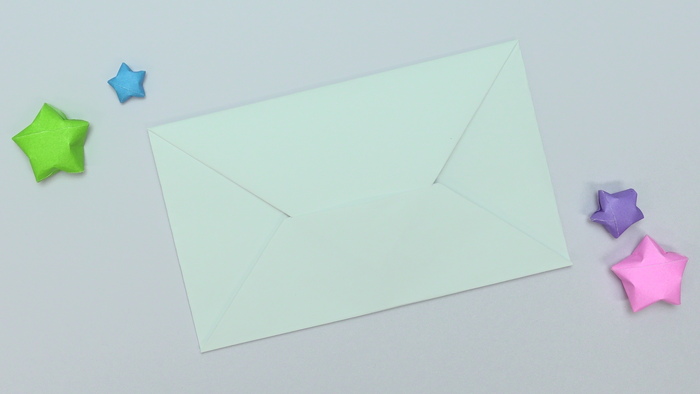 折り紙 の紙だけで簡単に作れる 接着剤を使わない封筒 の折り方 Howpon ハウポン