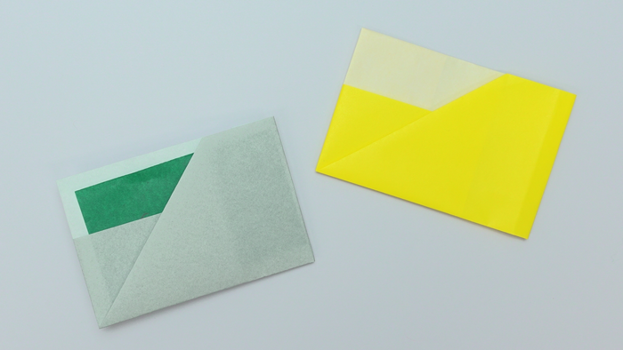 折り紙1枚で簡単に作れる カードホルダー の折り方 作り方 Howpon ハウポン