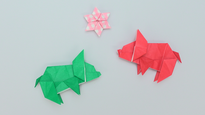 自立する 折り紙で簡単に作れる 立体のブタ の折り方 作り方 Howpon ハウポン