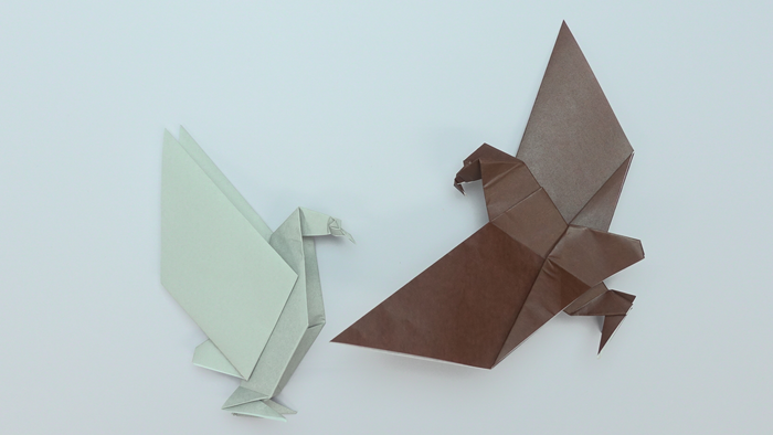 折り紙で簡単に作れるかっこいい鳥 ワシ の折り方 作り方 Howpon ハウポン