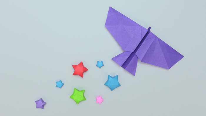 本当に飛ぶ 折り紙で簡単に作れる ワシの飛行機 の折り方 作り方 Howpon ハウポン