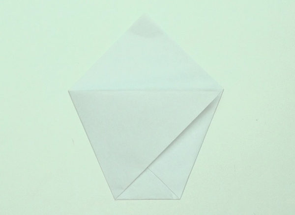 ジブリ 折り紙で簡単に作れるかわいい 小トトロの名札 の折り方 Howpon ハウポン