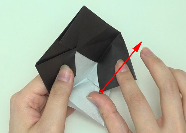 ジブリ 折り紙で簡単に作れる カオナシ の折り方 作り方 Howpon ハウポン