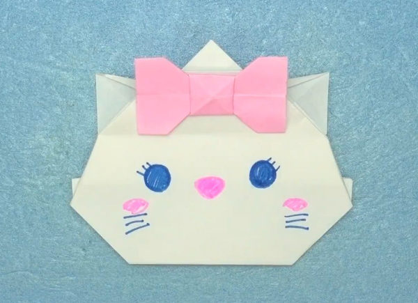 ツムツム 折り紙で簡単に作れるかわいい猫の マリー の折り方 Howpon ハウポン