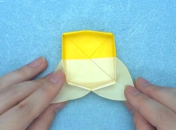 ポケモン 折り紙で簡単に作れる ピカチュウの箱 立体 の折り方 Howpon ハウポン