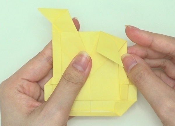 折り紙出来る 人気キャラクター プーさん の簡単な折り方 作り方 Howpon ハウポン