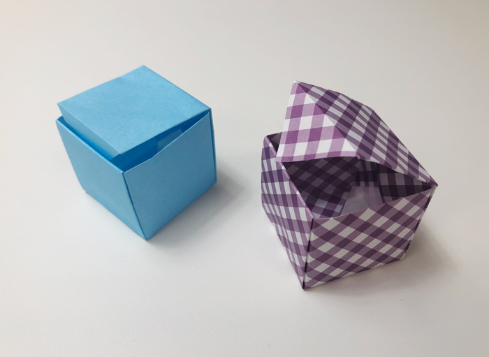 折り紙1枚でok 簡単に作れるふた付き 正方形 箱の折り方 Howpon ハウポン