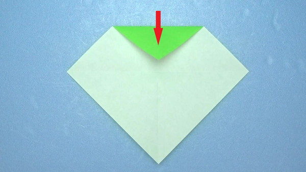 折り紙1枚あれば幼稚園児でも簡単に作れる フクロウ の折り方 Howpon ハウポン