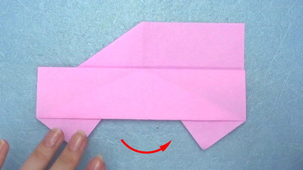 男の子が喜ぶ 折り紙で簡単に作れる 車 の折り方 作り方 Howpon ハウポン