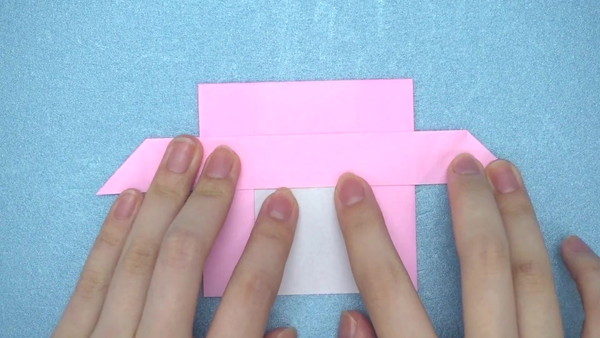 ツムツム 折り紙で簡単に作れる ピグレット の折り方 作り方 Howpon ハウポン